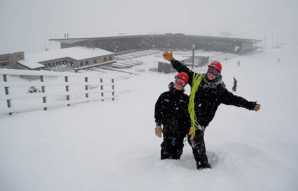 De-icing training at Coronet Peak, New Zealand. (Photo by Richard Ainsworth.)